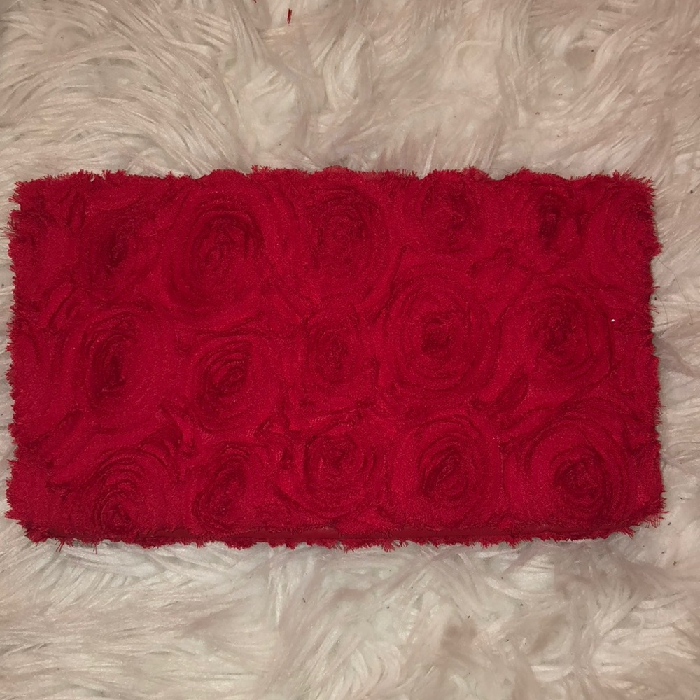 H&M adjustable purse.